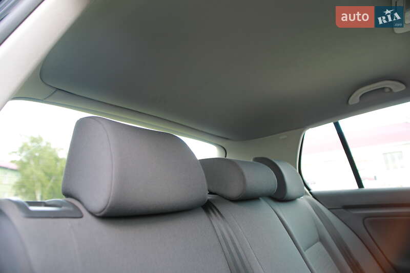 Хетчбек Volkswagen Golf 2003 в Бердичеві