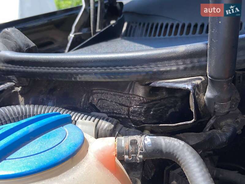 Хетчбек Volkswagen Golf 2003 в Бердичеві