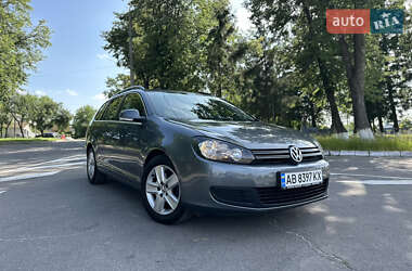 Универсал Volkswagen Golf 2010 в Виннице