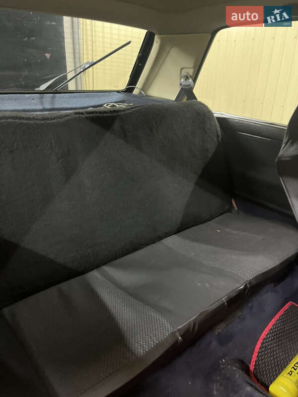 Хетчбек Volkswagen Golf 1990 в Котельві