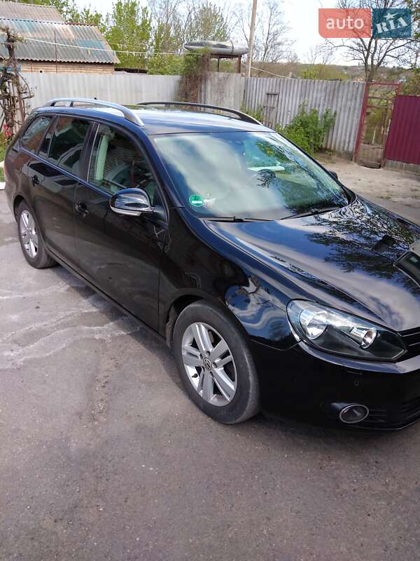 Універсал Volkswagen Golf 2013 в Кропивницькому