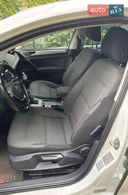Хэтчбек Volkswagen Golf 2014 в 