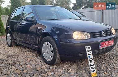 Хэтчбек Volkswagen Golf 2002 в Бучаче
