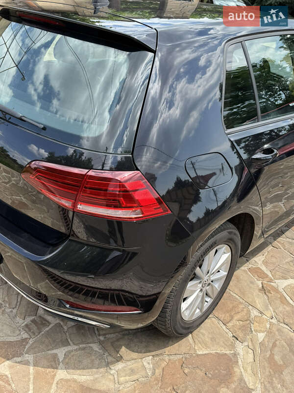 Универсал Volkswagen Golf 2020 в Одессе