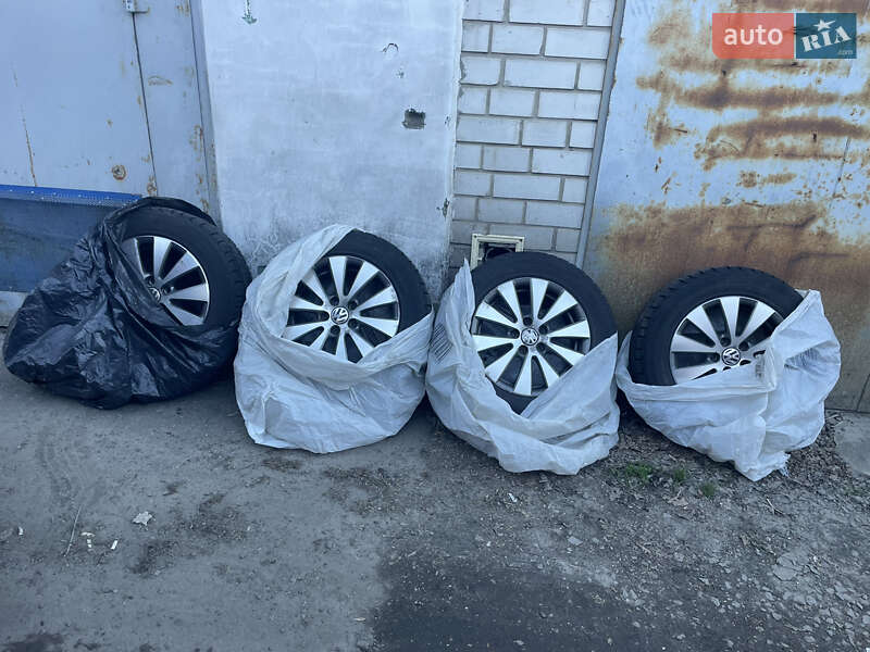 Универсал Volkswagen Golf 2013 в Киеве