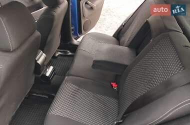 Хэтчбек Volkswagen Golf 1999 в  фото 9 Хэтчбек Volkswagen Golf 1999 в