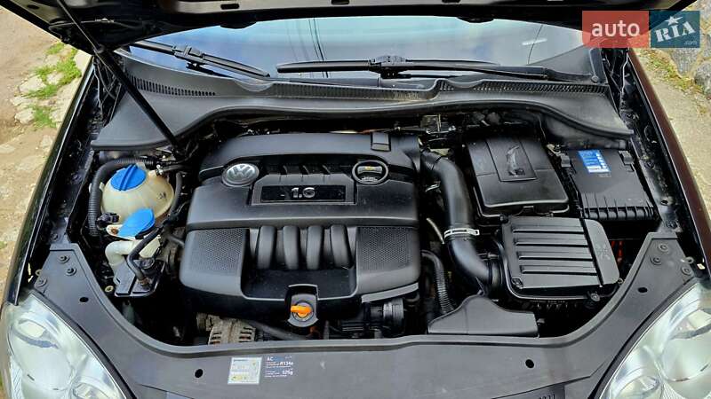 Хэтчбек Volkswagen Golf 2005 в Полтаве фото 2 Хэтчбек Volkswagen Golf 2005 в Полтаве