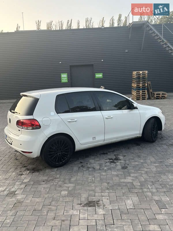 Хетчбек Volkswagen Golf 2012 в Кривому Розі