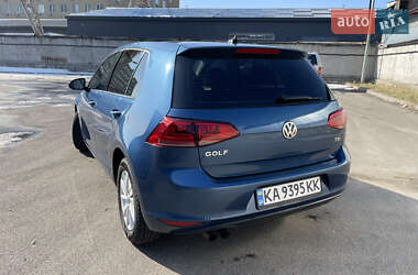 Хэтчбек Volkswagen Golf 2014 в 