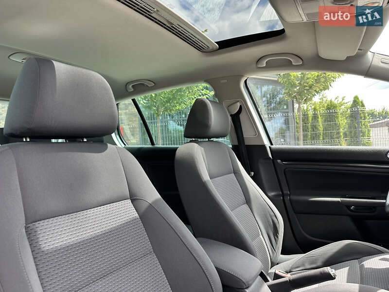 Хетчбек Volkswagen Golf 2007 в Вінниці