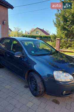 Хэтчбек Volkswagen Golf 2008 в Львове