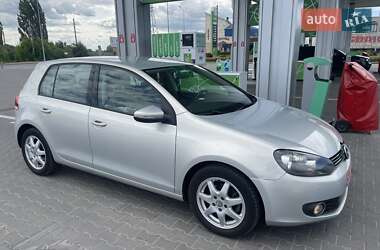 Хэтчбек Volkswagen Golf 2012 в Луцке