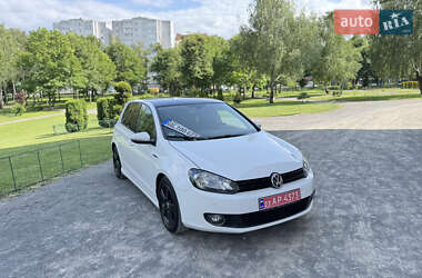 Хэтчбек Volkswagen Golf 2010 в Хмельницком
