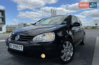 Хэтчбек Volkswagen Golf 2006 в Львове