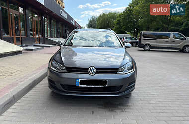 Универсал Volkswagen Golf 2015 в Луцке