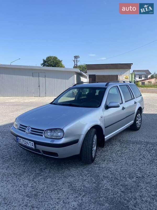Volkswagen Golf 2002