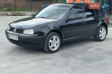 Хетчбек Volkswagen Golf 2000 в Тернополі