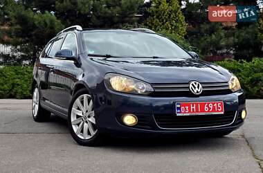 Универсал Volkswagen Golf 2010 в Полтаве