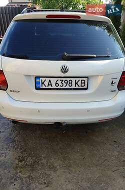 Универсал Volkswagen Golf 2010 в 