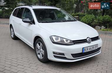 Універсал Volkswagen Golf 2015 в Києві