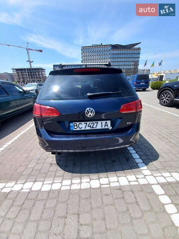 Универсал Volkswagen Golf 2016 в Львове