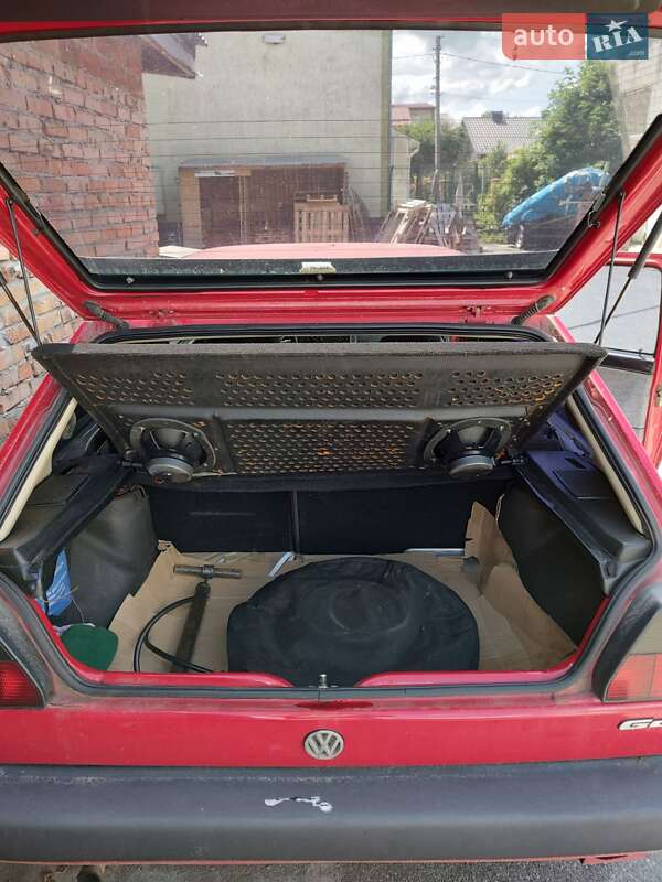 Хэтчбек Volkswagen Golf 1988 в Львове