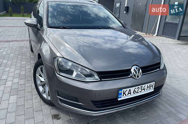 Універсал Volkswagen Golf 2015 в Житомирі