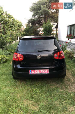 Хэтчбек Volkswagen Golf 2008 в 