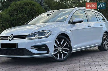 Универсал Volkswagen Golf 2017 в 
