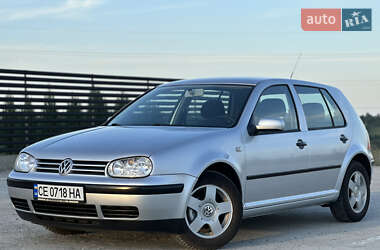 Хэтчбек Volkswagen Golf 2001 в Черновцах