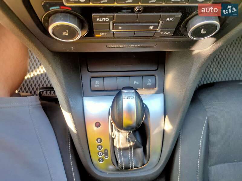 Універсал Volkswagen Golf 2013 в Луцьку