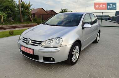 Хетчбек Volkswagen Golf 2007 в Сарнах