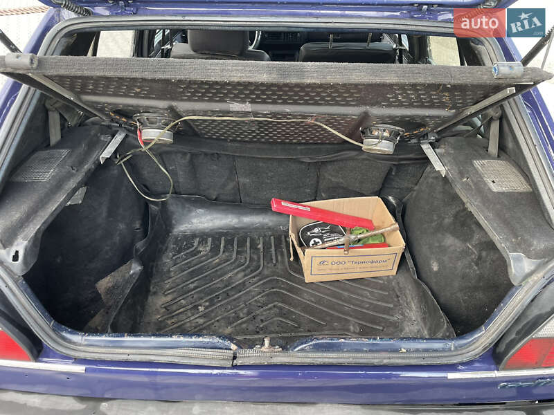 Хетчбек Volkswagen Golf 1989 в Тернополі