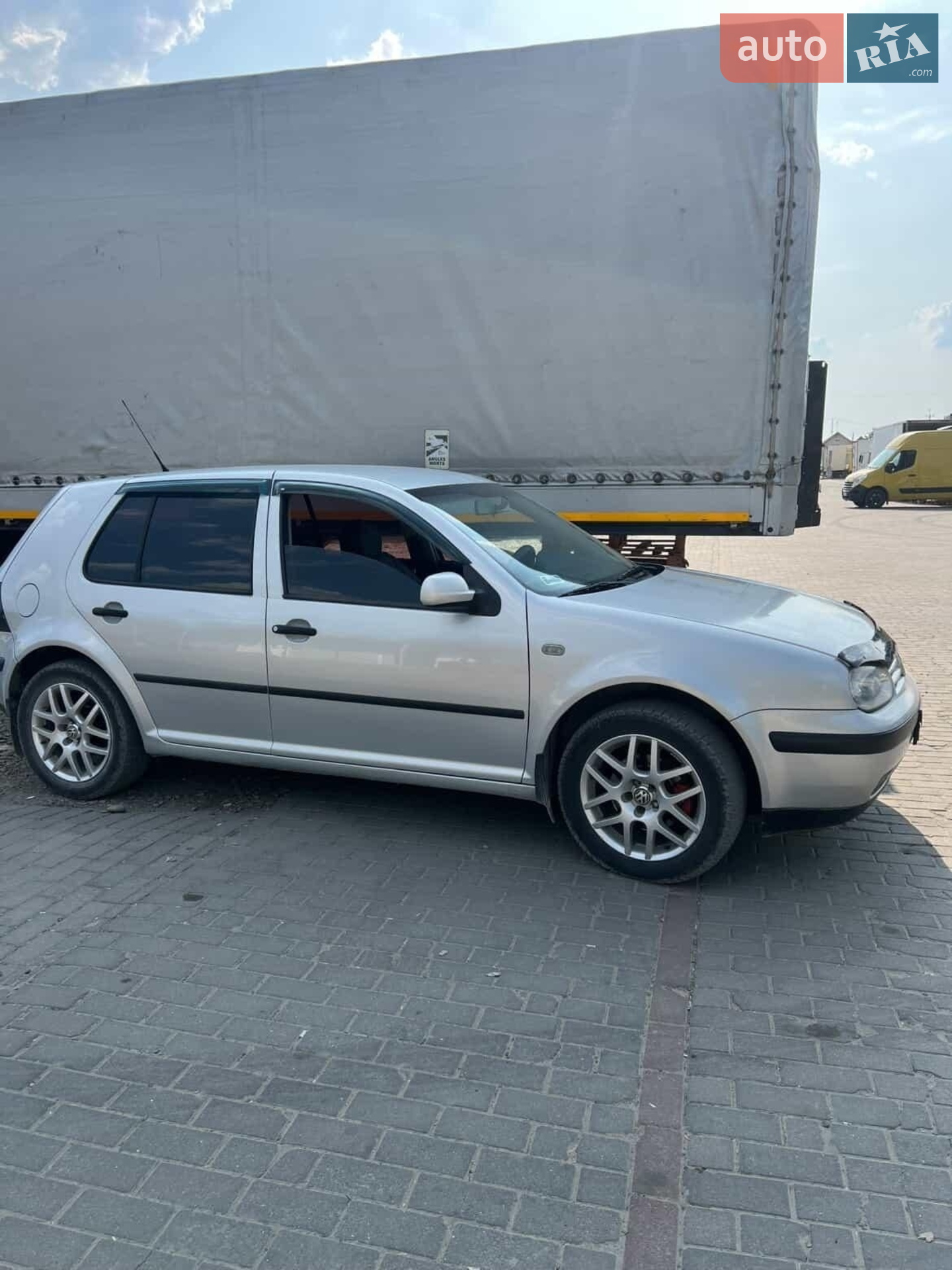 Volkswagen Golf 2000 VIN WVWZZZ1JZYU258652 фото оголошення 11 з 14