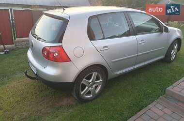 Хэтчбек Volkswagen Golf 2006 в Збараже