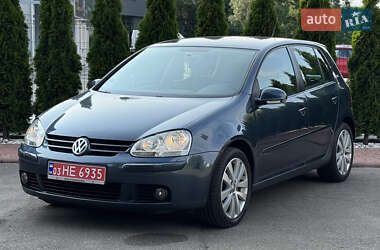 Хэтчбек Volkswagen Golf 2007 в Киеве