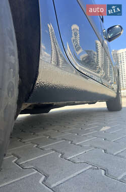 Хэтчбек Volkswagen Golf 2006 в 