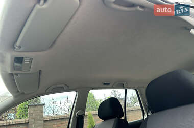 Хэтчбек Volkswagen Golf 2000 в 