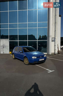 Хетчбек Volkswagen Golf 1998 в Одесі