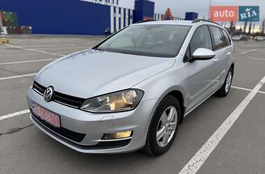 Универсал Volkswagen Golf 2016 в Дунаевцах