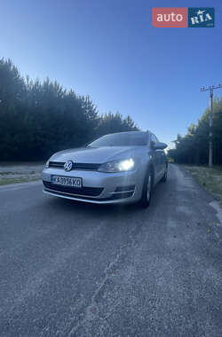 Универсал Volkswagen Golf 2013 в Киеве