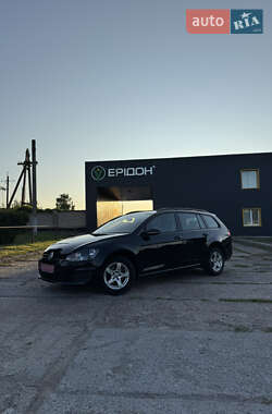 Універсал Volkswagen Golf 2015 в Конотопі