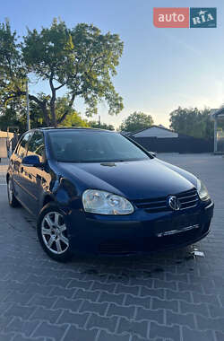 Хэтчбек Volkswagen Golf 2005 в Луцке