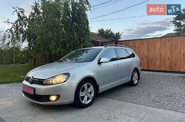 Універсал Volkswagen Golf 2009 в Дніпрі