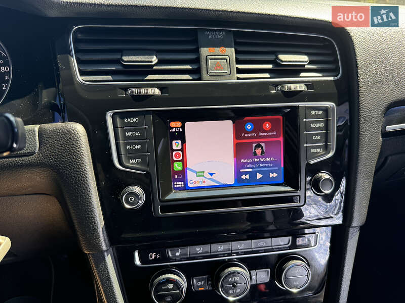 Хетчбек Volkswagen Golf 2013 в Харкові