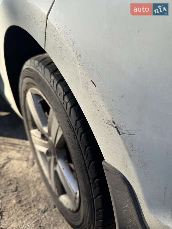 Хетчбек Volkswagen Golf 2013 в Харкові