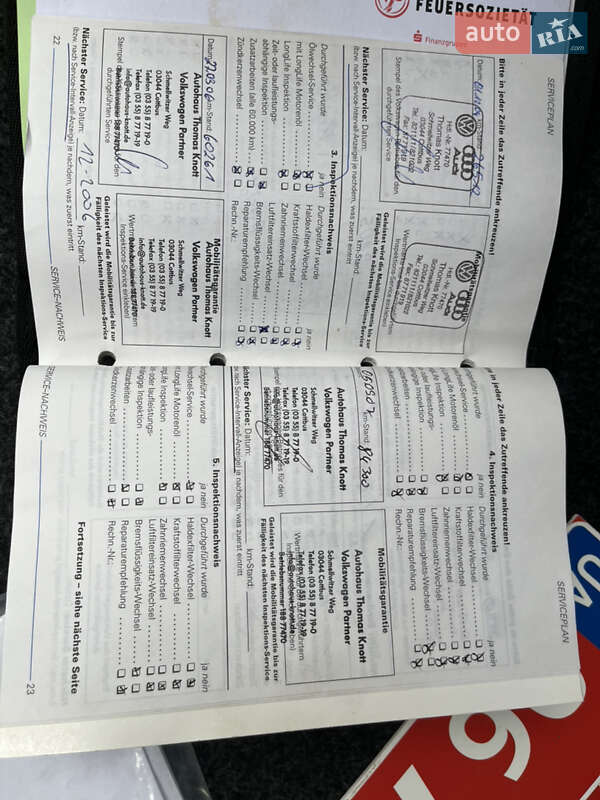 Хетчбек Volkswagen Golf 2000 в Звягелі