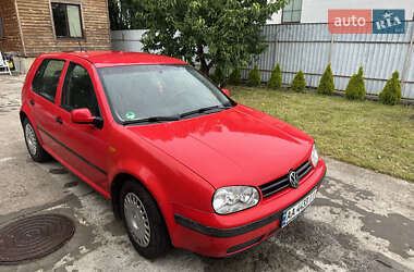 Хетчбек Volkswagen Golf 1997 в Києві