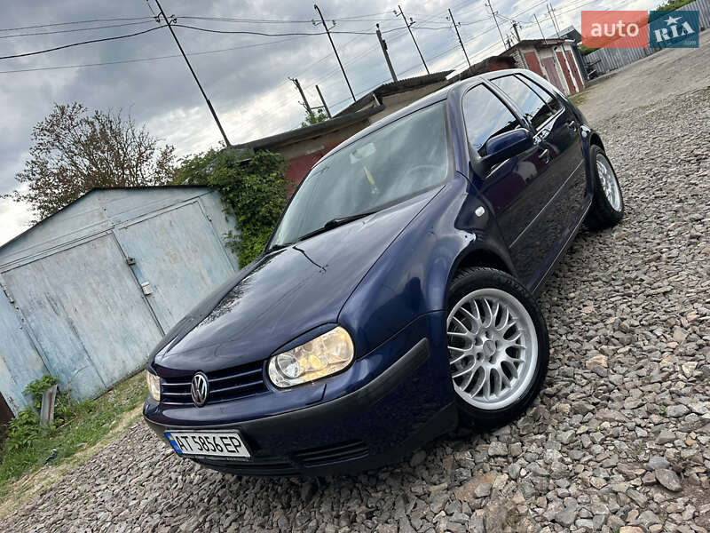 Volkswagen Golf 2000