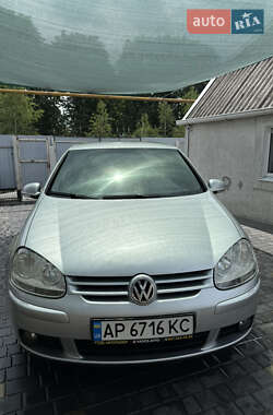 Хетчбек Volkswagen Golf 2008 в Запоріжжі